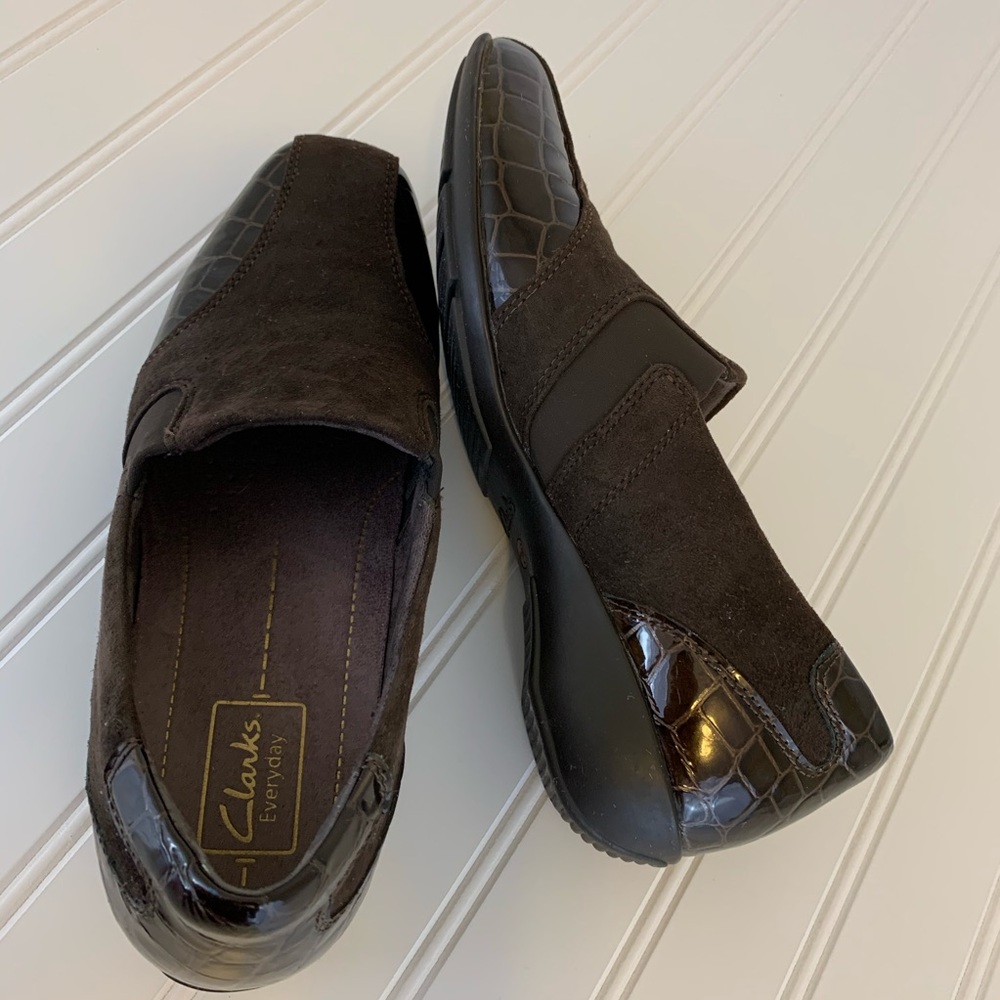 Clark’s Everyday Active Air Suede  Croc Shoe